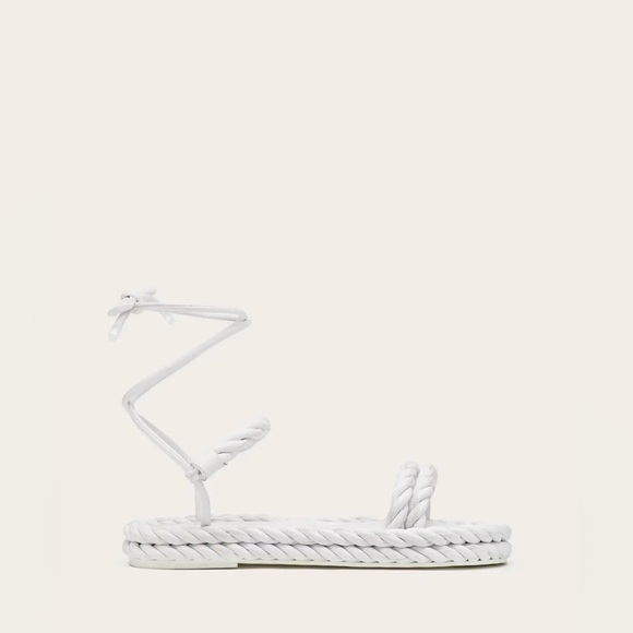 NWT VALENTINO GARAVANI The Rope White Woven Leather Sandals 36 - Picture 3 of 5